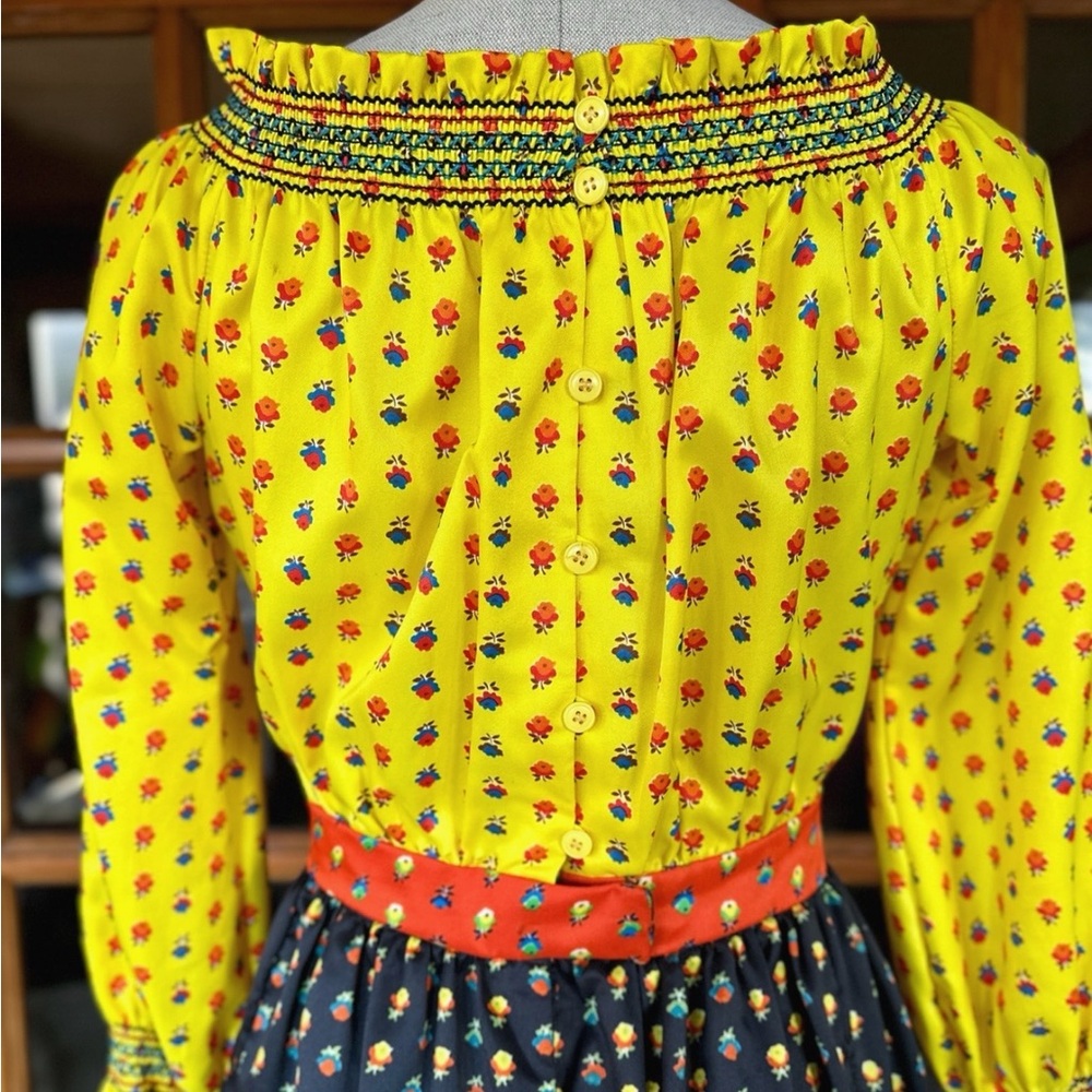 1960s Smocked Retro Maxi Dress - Picture 10 of 11